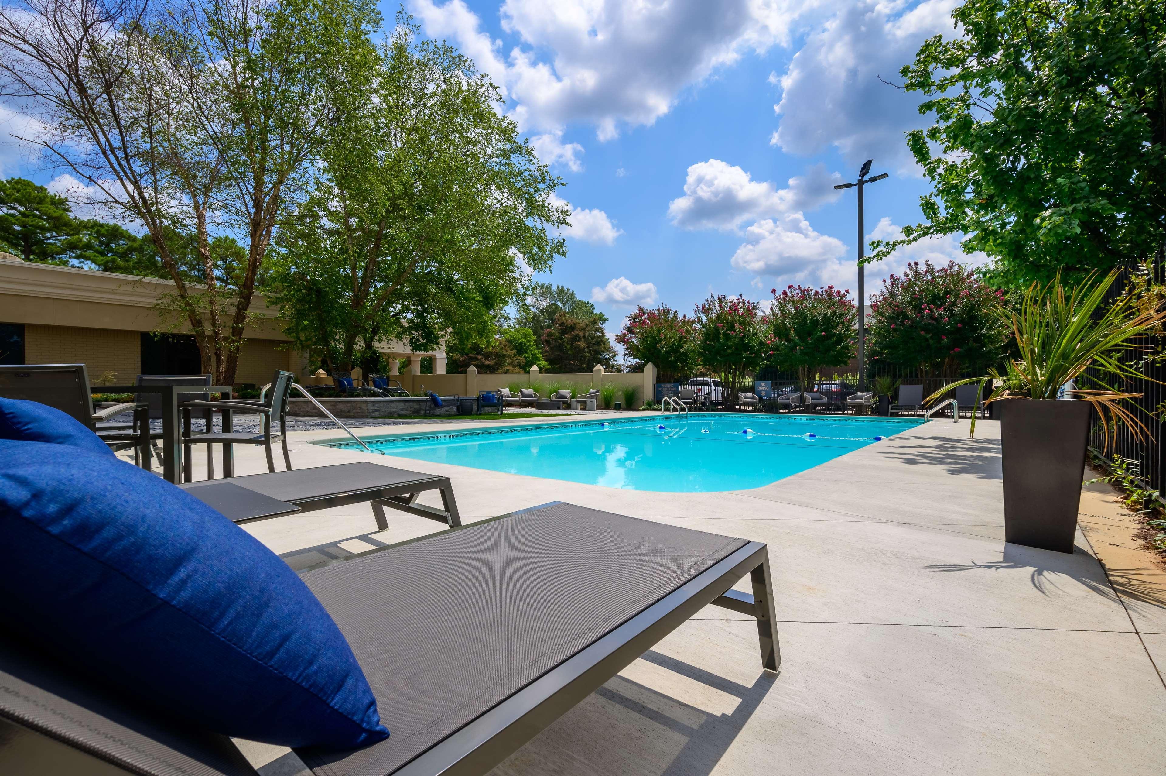 Hotel Doubletree By Hilton Raleigh Midtown, Nc Exterior foto